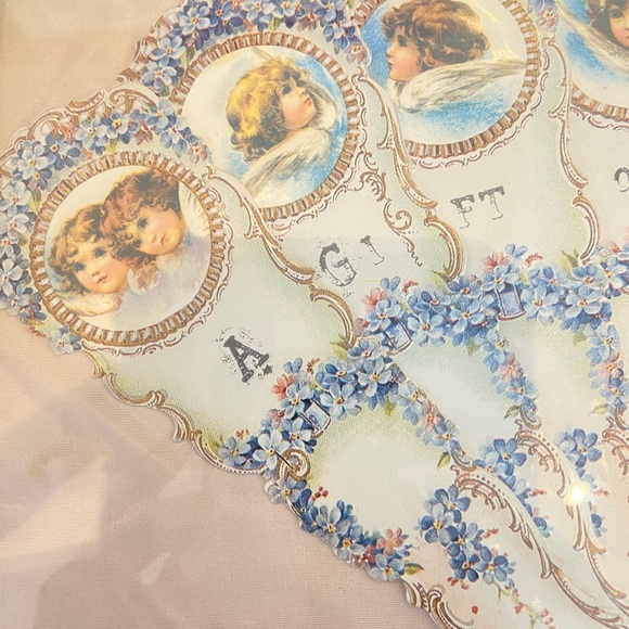 Antique Victorian Die-Cut Valentine “A Gift of Love” – Framed (11 x 14) - Picture 2 of 4